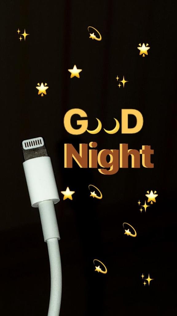 Cargador con el texto Good Night y estrellas
