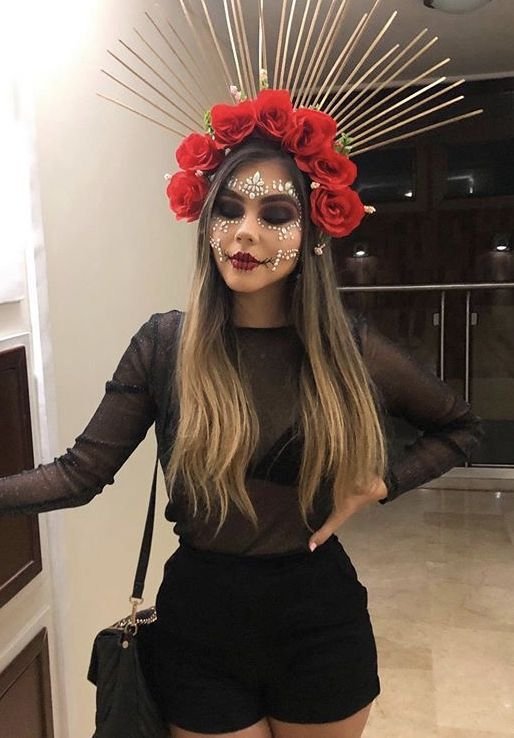 Disfraz de personaje de dibujos con gorra y gafas