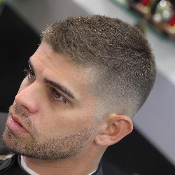 Corte de cabello masculino: Corte Crew