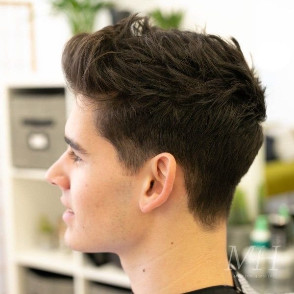 Corte de cabello masculino: Corte Quiff