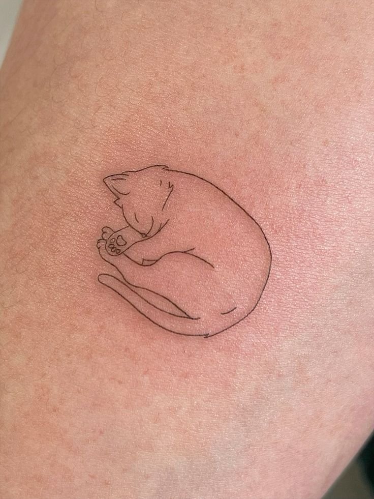 Tatuaje minimalista: Tatuajes de Animalitos