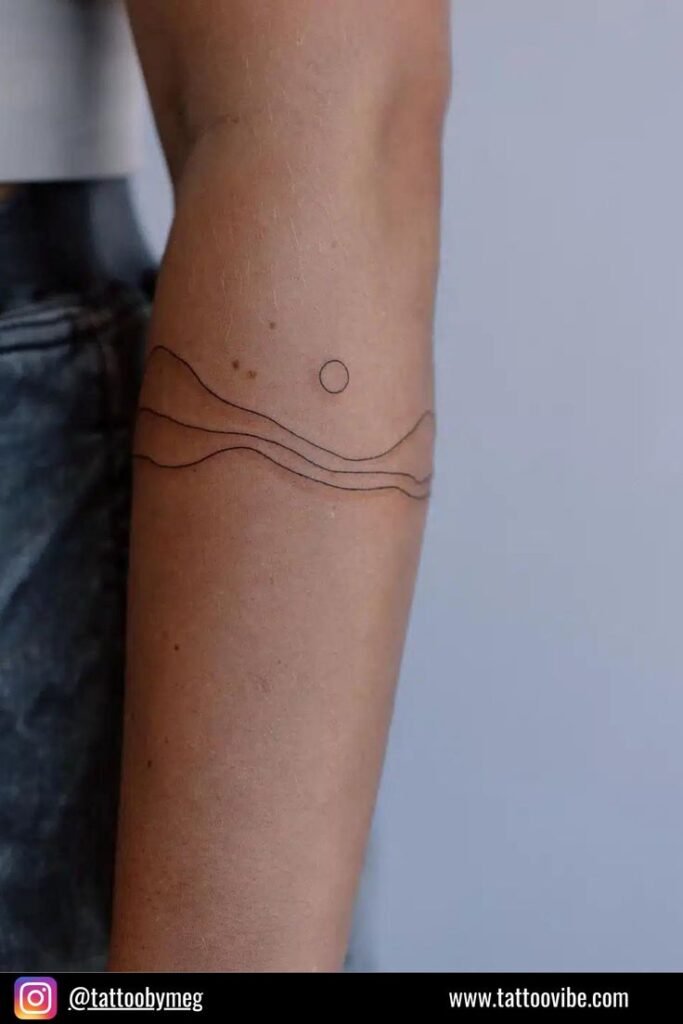 Tatuaje minimalista: Líneas Finas
