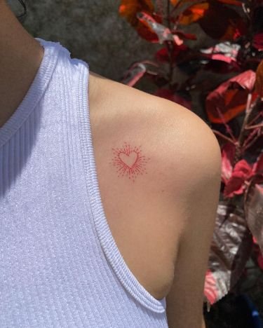 Tatuaje minimalista: Corazones