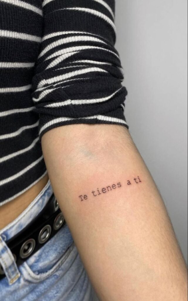Tatuaje minimalista: Palabras o Frases Cortas
