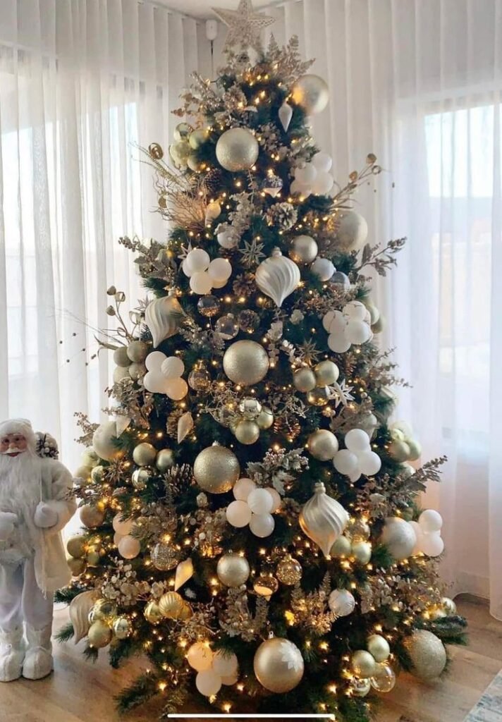 Árbol de Navidad: Detalles Brillantes