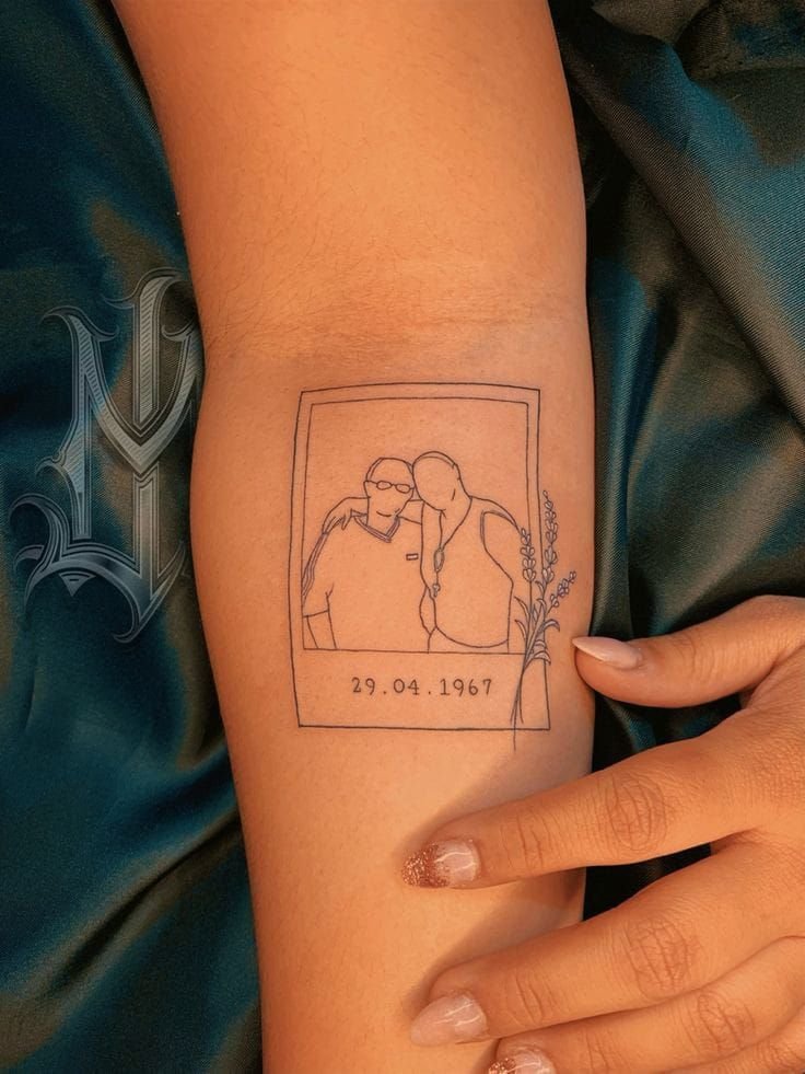 Tatuaje minimalista: Tatuajes de Siluetas