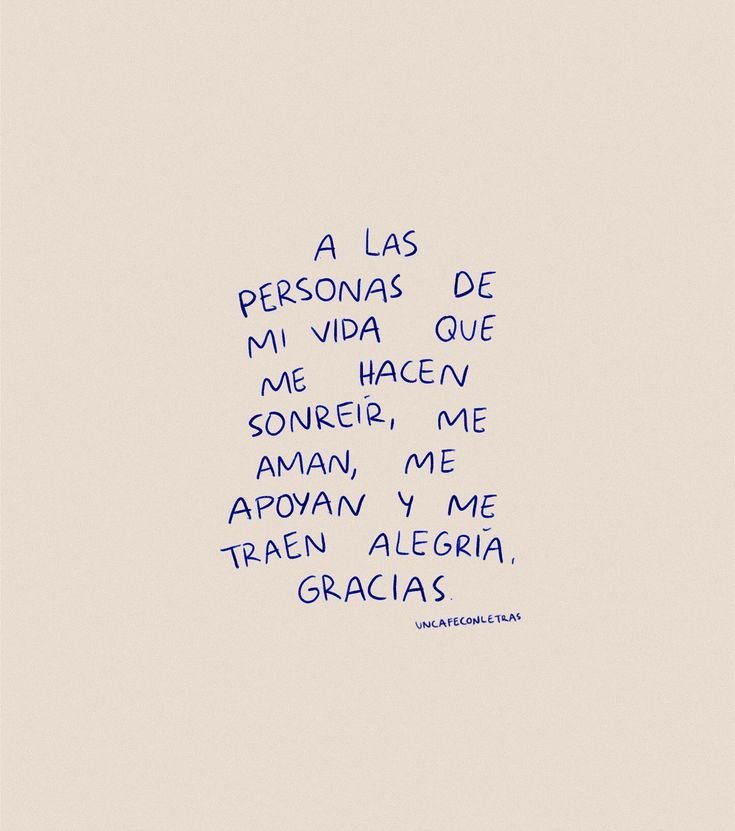 Frase escrita a mano en azul dando las gracias