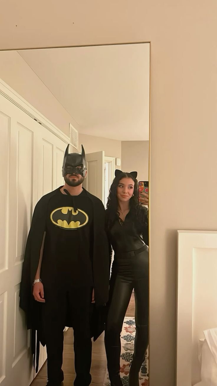 Disfraz de pareja para Halloween: Batman y Catwoman
